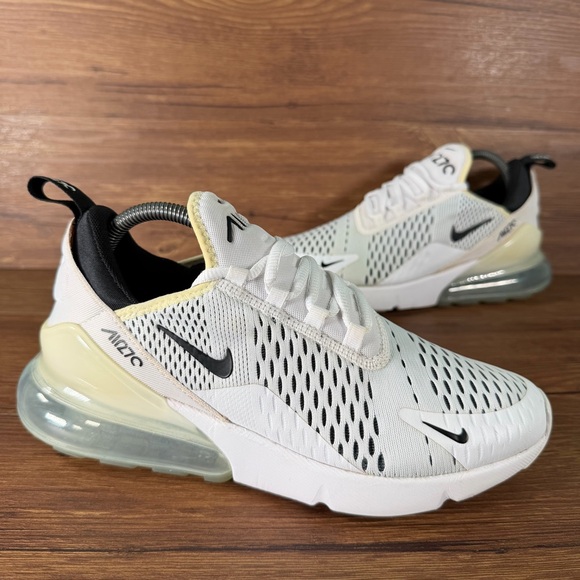 Nike Shoes - Nike Air Max 270 Athletic Sneakers Women’s Size 9.5 Low Top Shoes